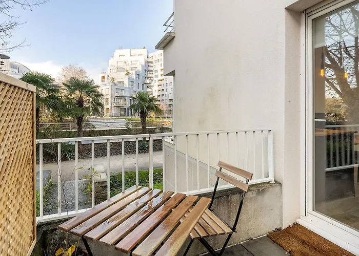 Cote Riviere, Appartement T2, Terrasse & Parking