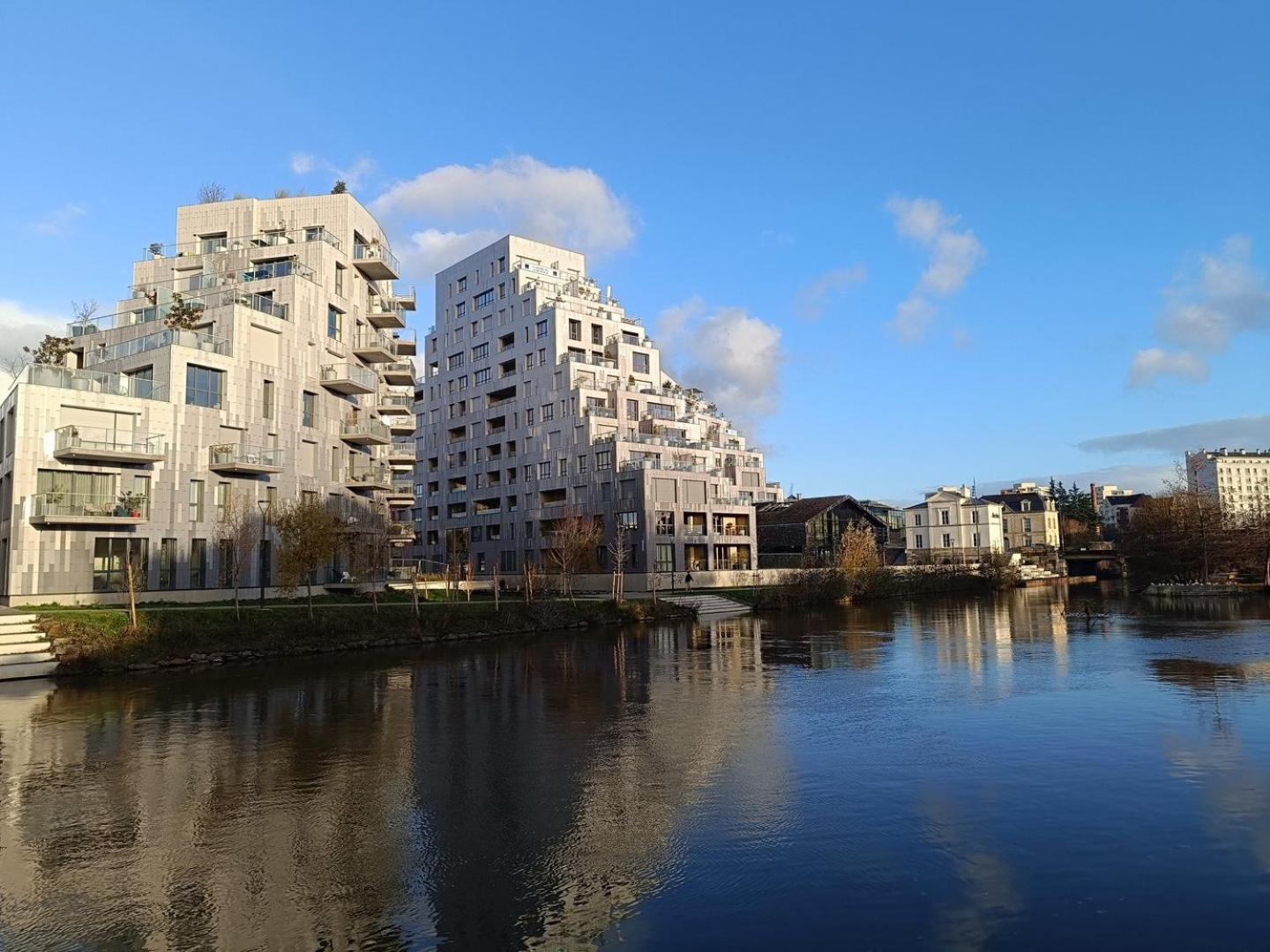 Cote Riviere, T2, Terrasse & Parking Appartement